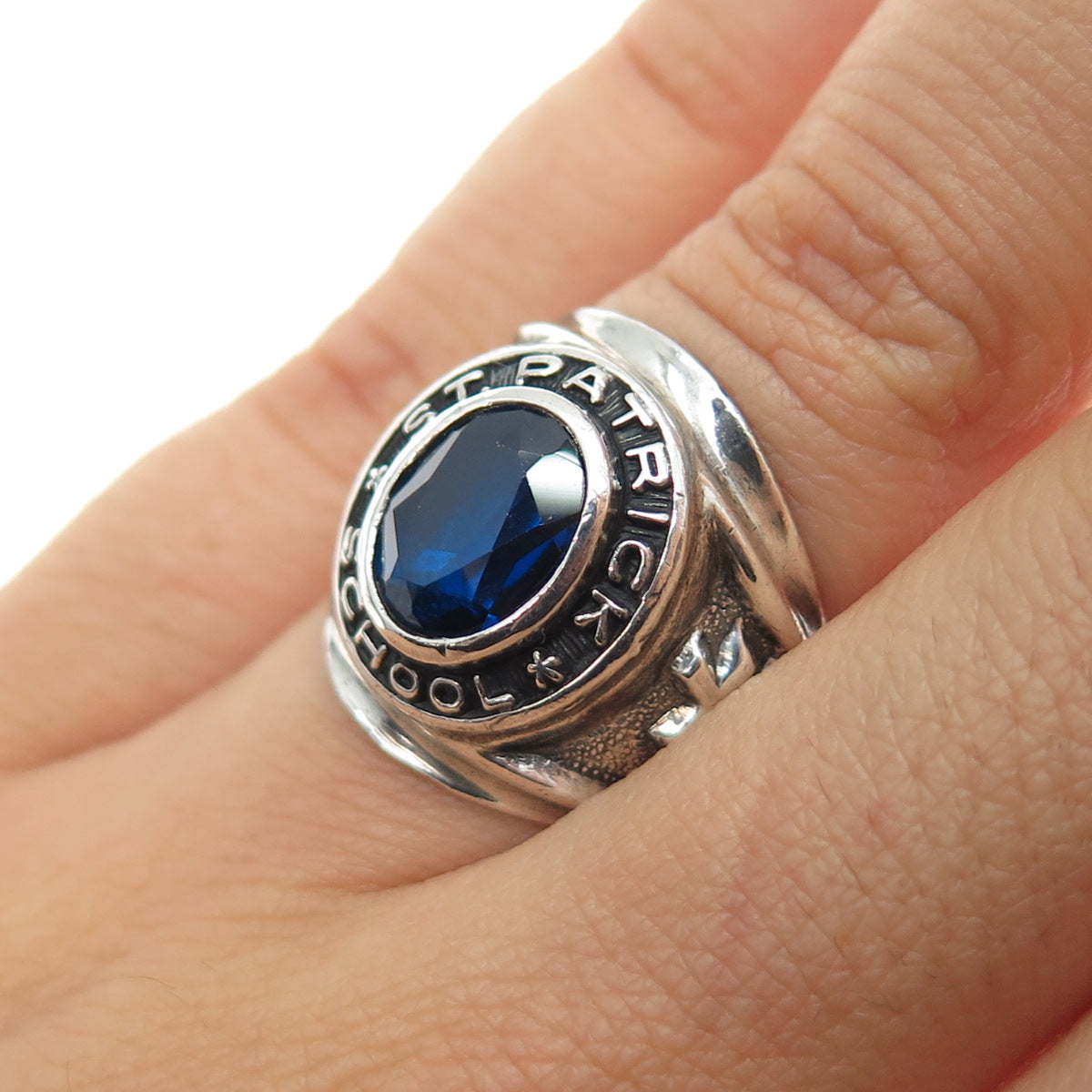 925 Sterling Vintage 1972 Lab-Created Sapphire St. Patrick School Ring Size 6