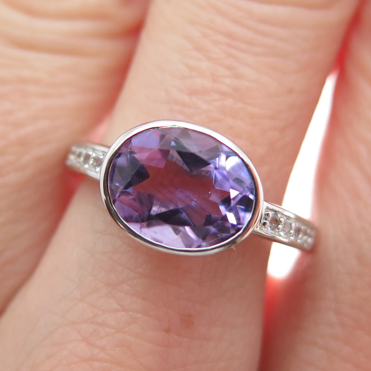 DSMK 925 Sterling Silver Real Amethyst & White Topaz Gemstone Ring Size 8.25
