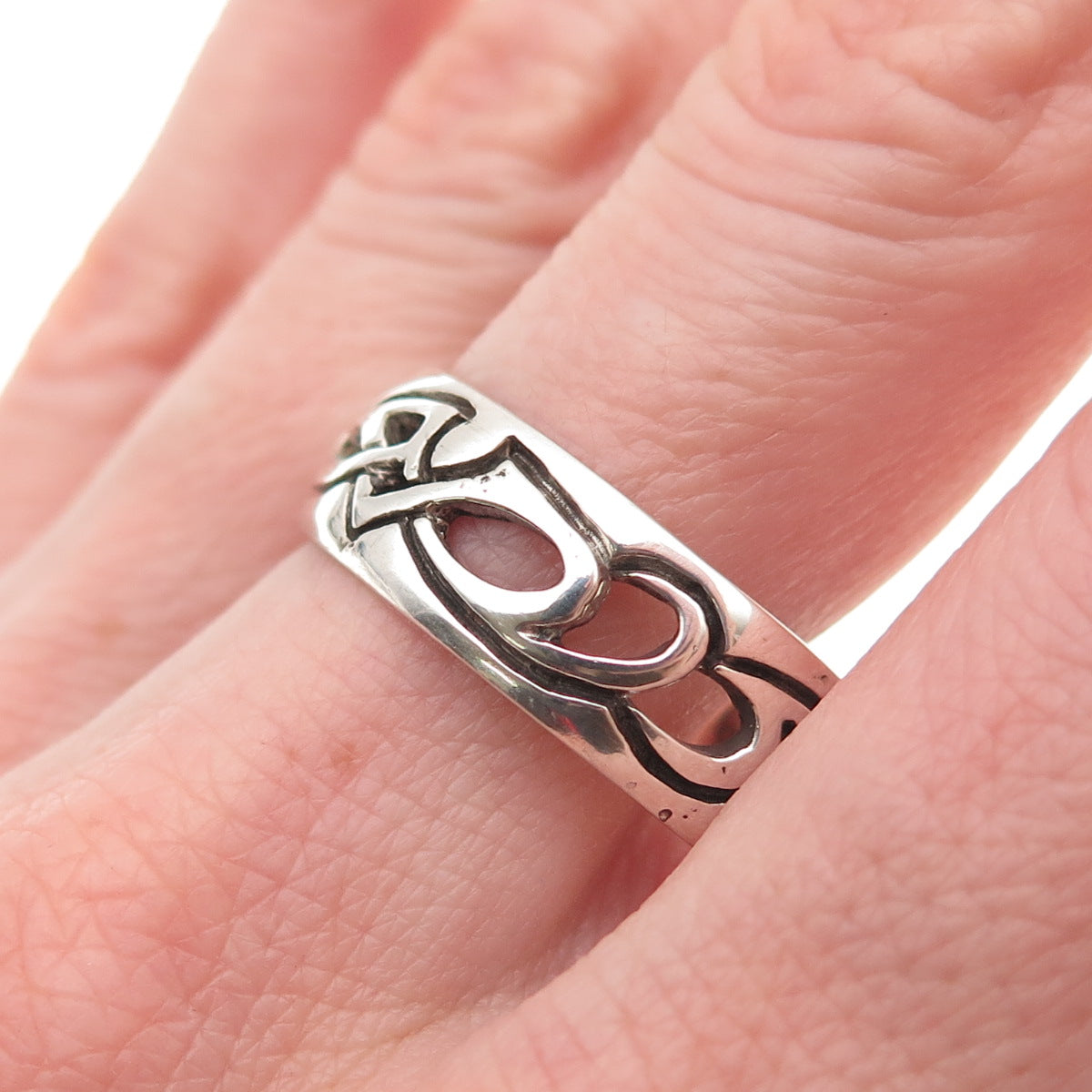 925 Sterling Silver Vintage Celtic Oxidized Band Ring Size 12.25
