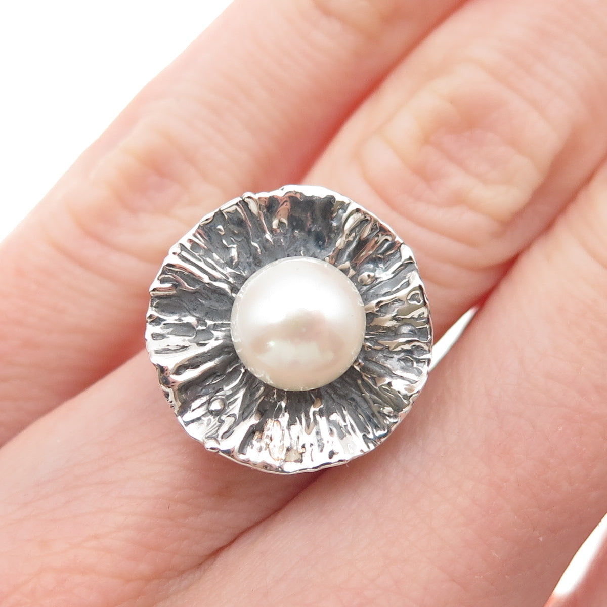 H & BJ Mackie 925 Sterling Vintage Real Pearl Modernist Oxidized Ring Size 5.25