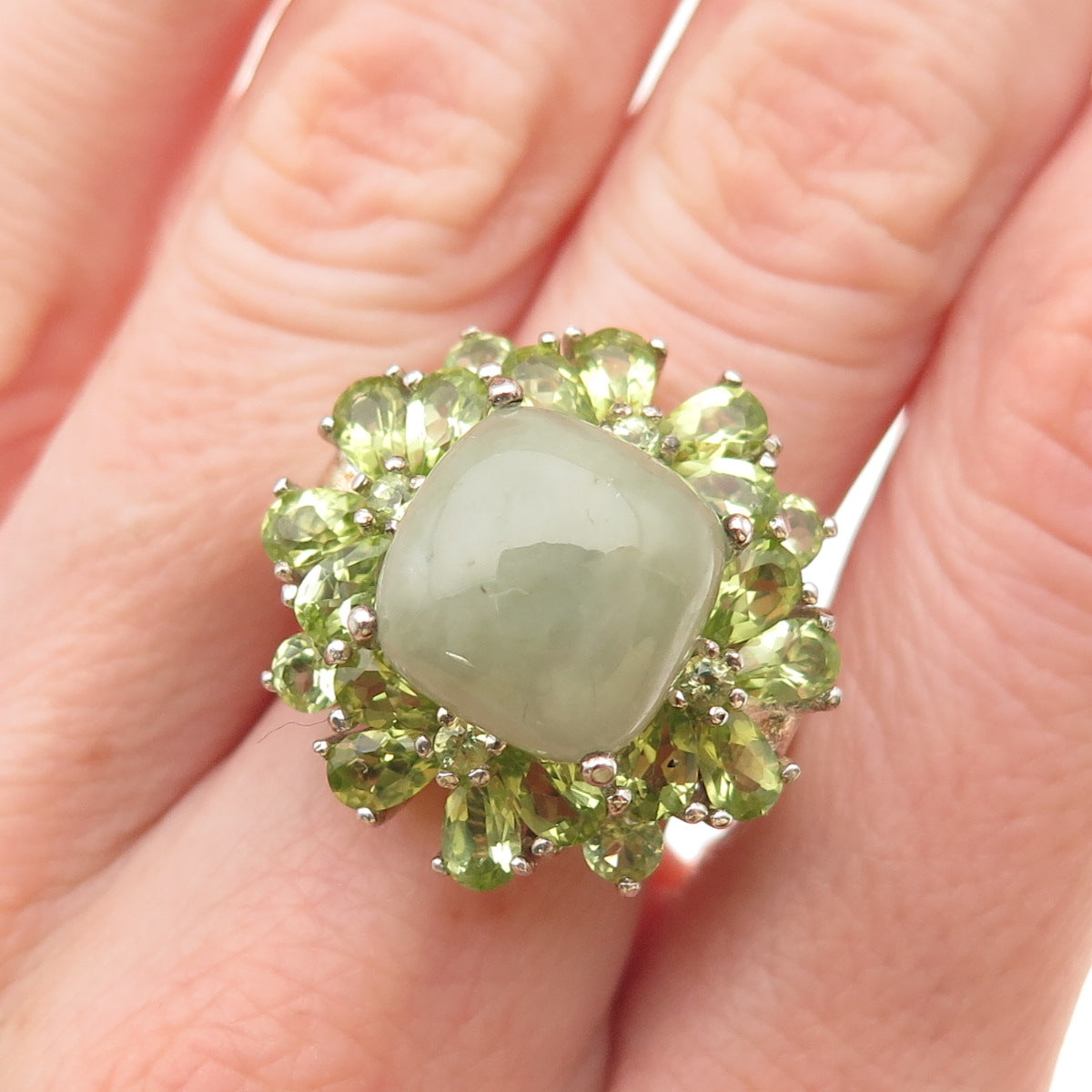 925 Sterling Silver Real Jade & Peridot Cluster Ring Size 8.25
