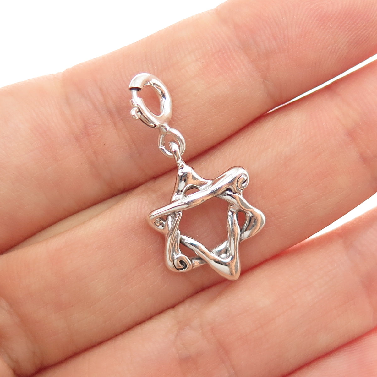 HAGIT GORALI 925 Sterling Silver Vintage Star of David Spring Ring Lock Pendant