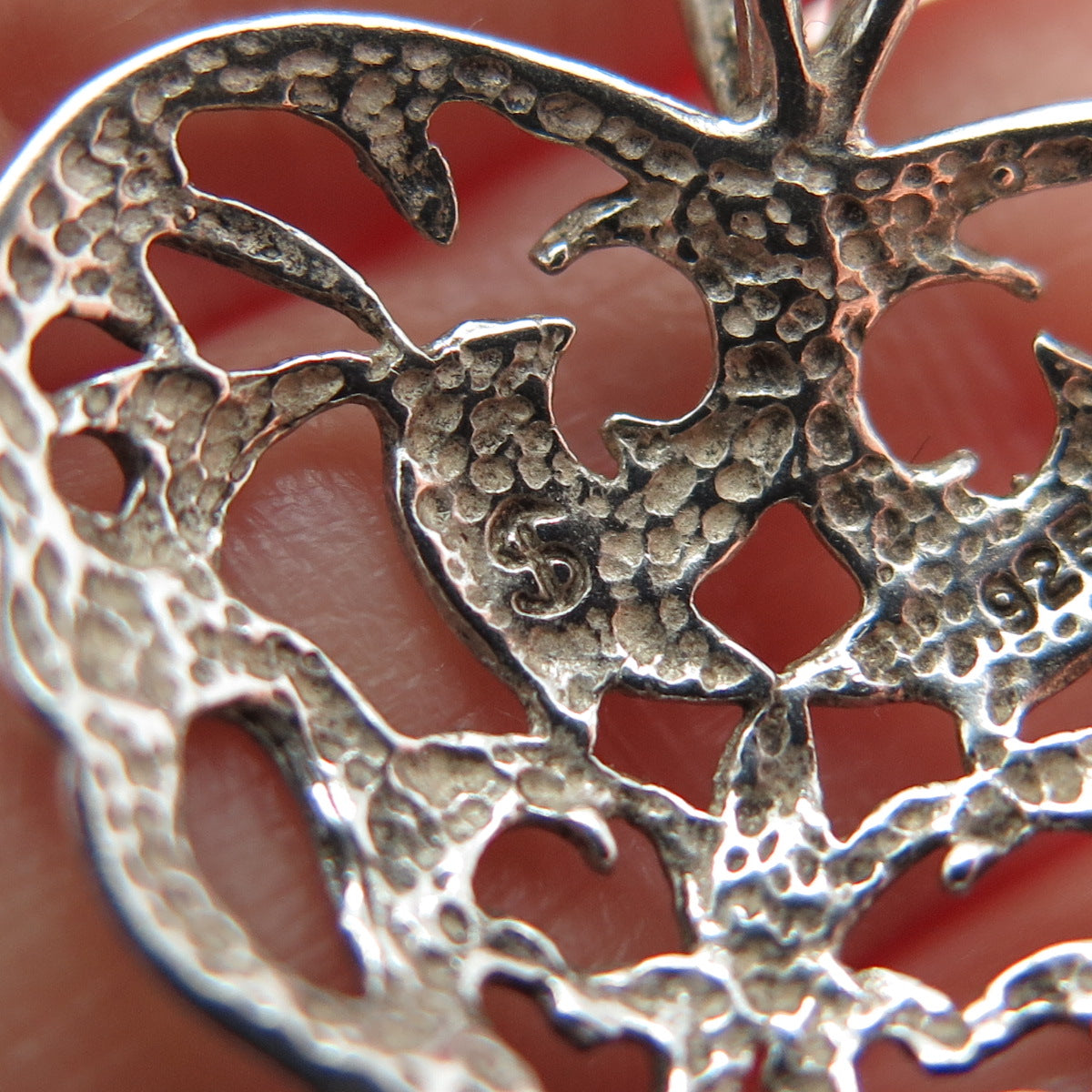 SHUBE 925 Sterling Silver Vintage Ornate Heart Charm Pendant