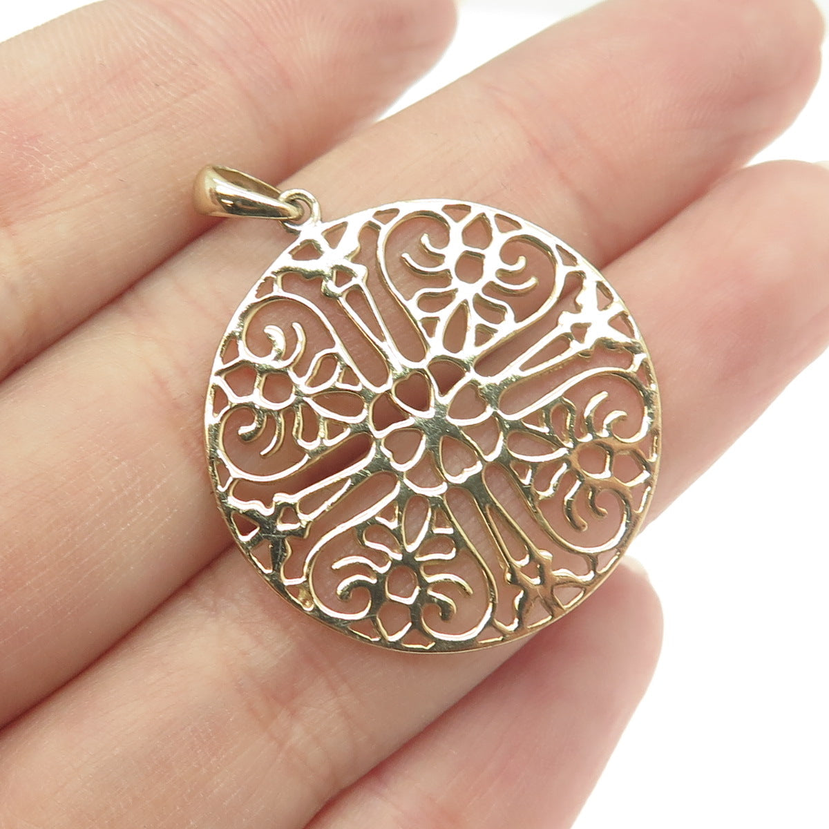 925 Sterling Silver Gold Plated Ornate Heart Round Pendant