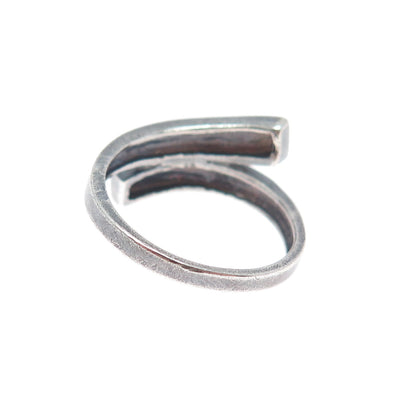 925 Sterling Silver Vintage Modernist Bypass Oxidized Ring Size 7