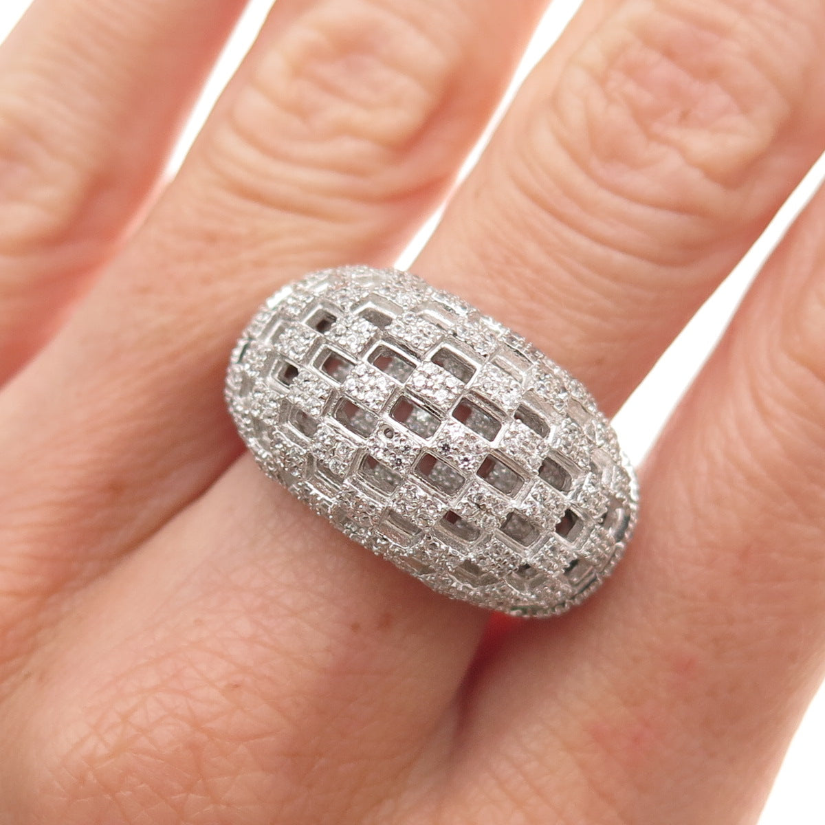 925 Sterling Silver Round-Cut C Z Dome Ring Size 7.5