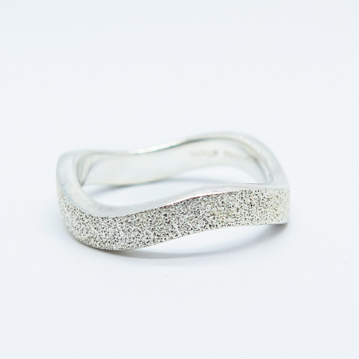 925 Sterling Silver Textured Wavy Ring Size 7.25