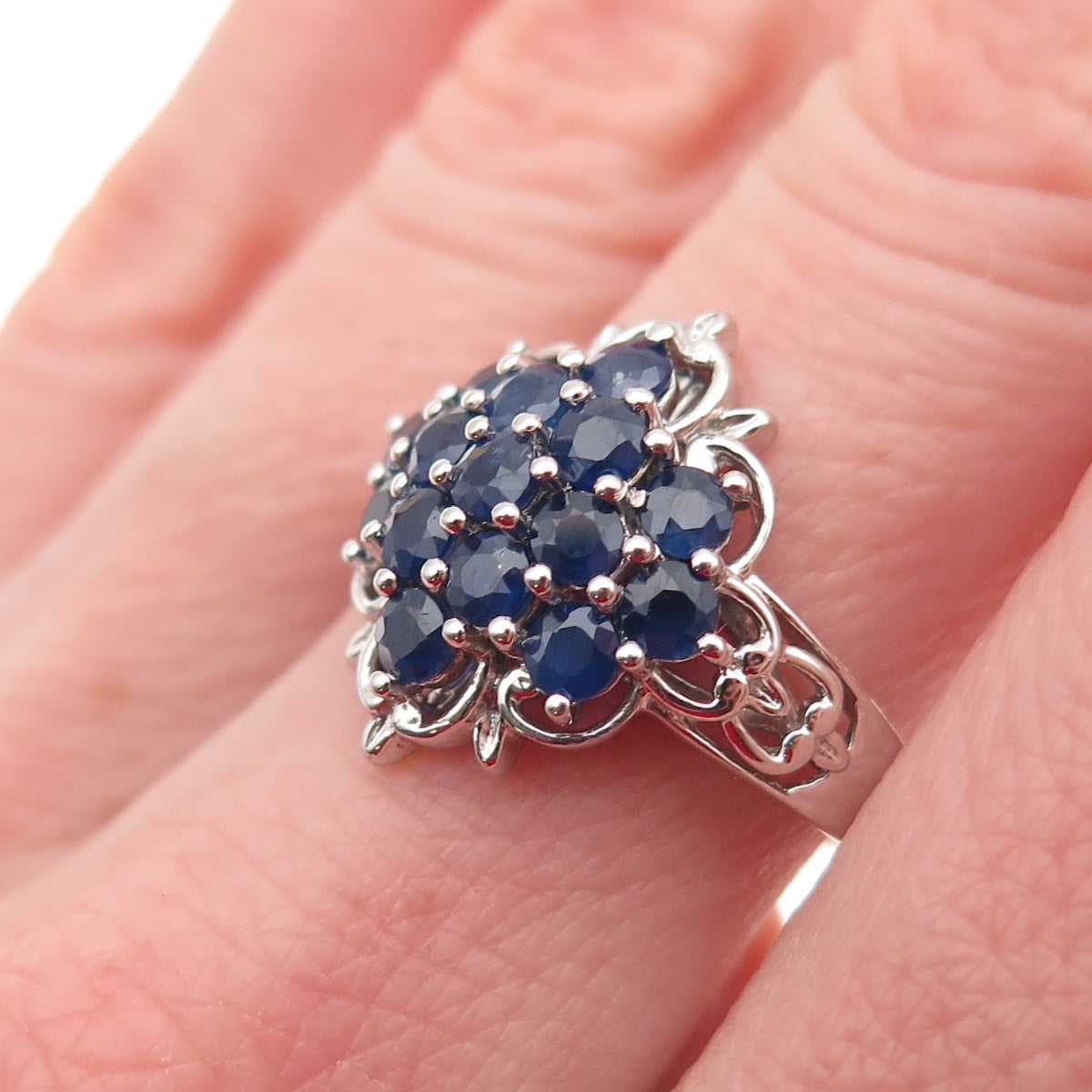 Chuck Clemency Sterling Silver Real Round-Cut Sapphire Cluster Ring Size 7.25