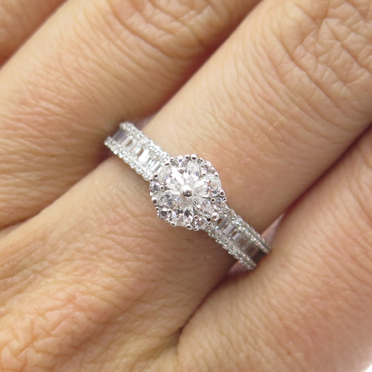 925 Sterling Silver Multi-C Z Engagement Ring Size 7.25