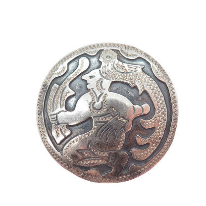 900 Silver Vintage Guatemala Tribal Hunter Oxidized Round Pin Brooch