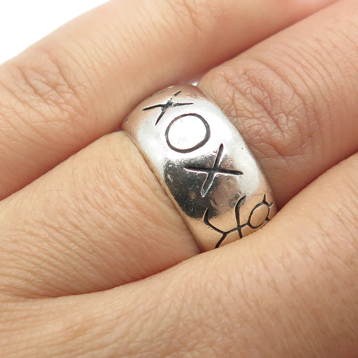 925 Sterling Silver Vintage "XOX" Girl & Boy Band Ring Size 6.25
