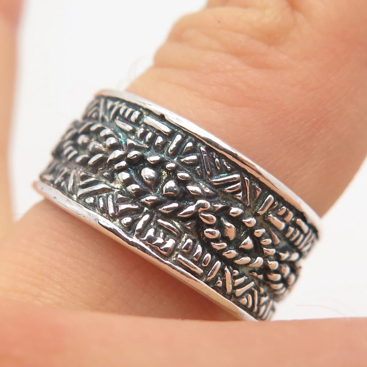 925 Sterling Silver Vintage Ethnic Band Ring Size 8.75