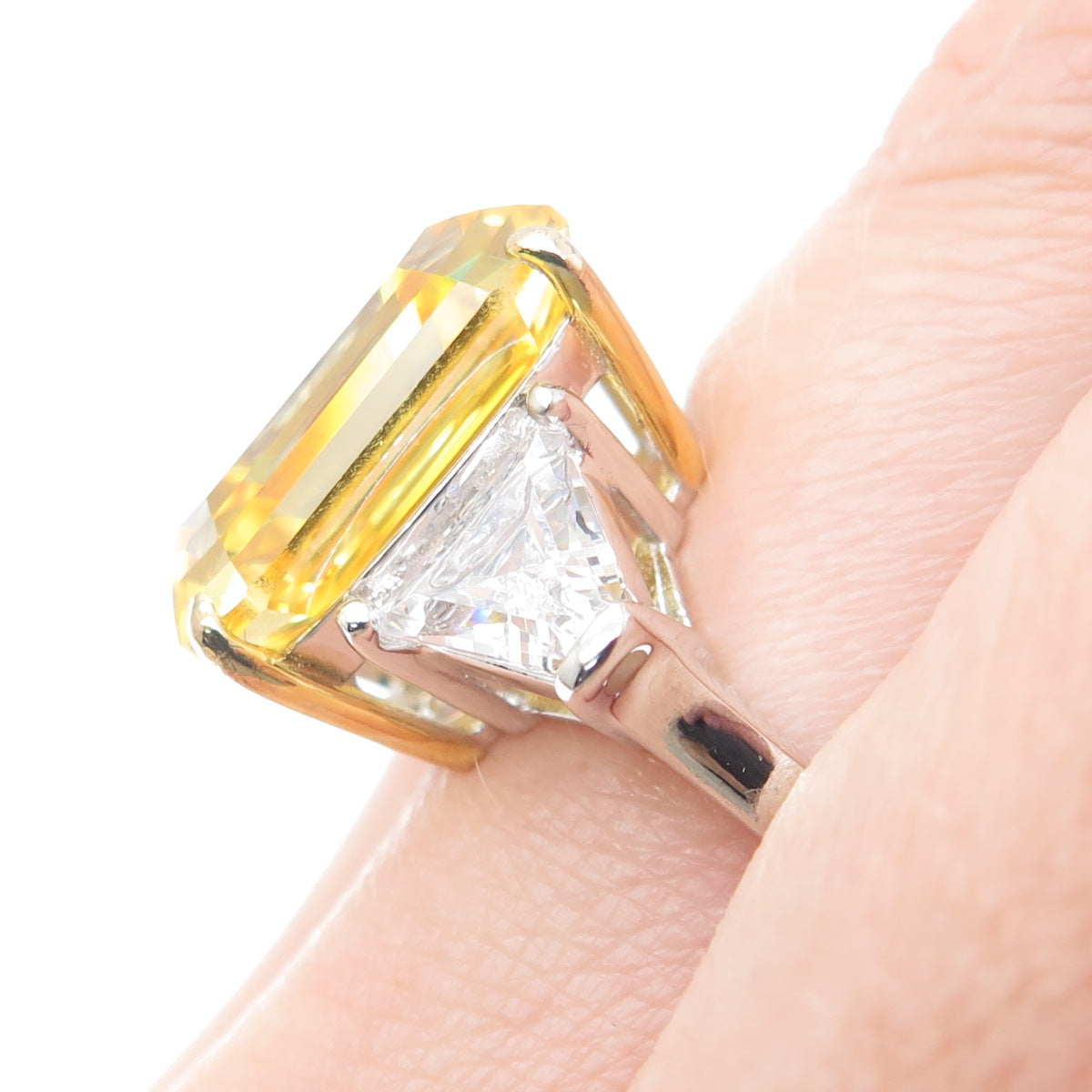DSMK 925 Sterling Silver 2-Tone Canary & White Multi-Cut C Z Ring Size 10.25