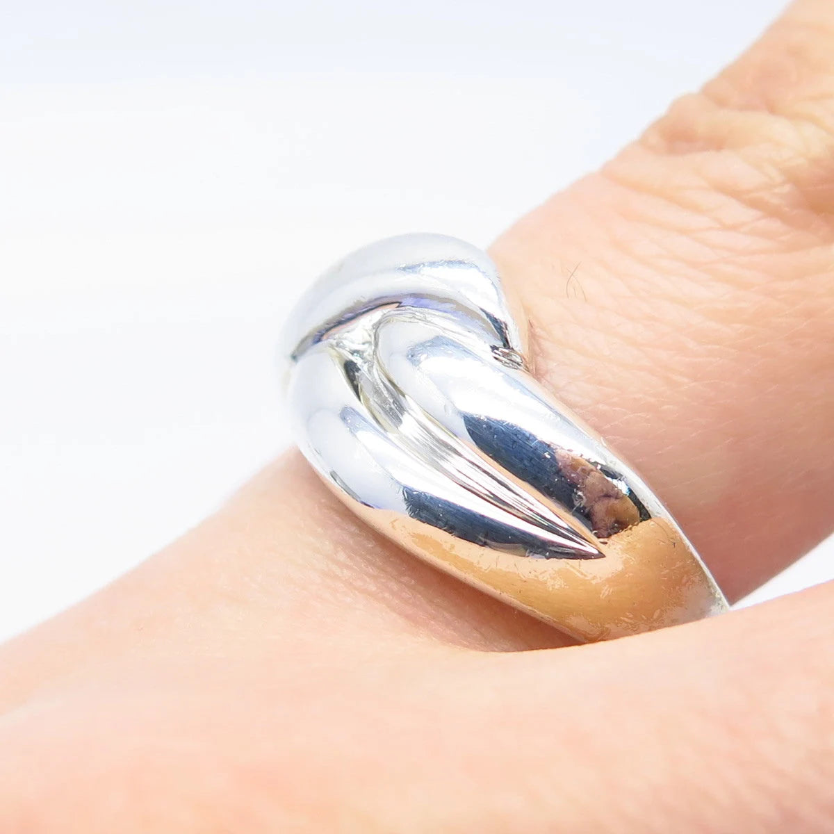 925 Sterling Silver Vintage Ribbed Ring Size 7