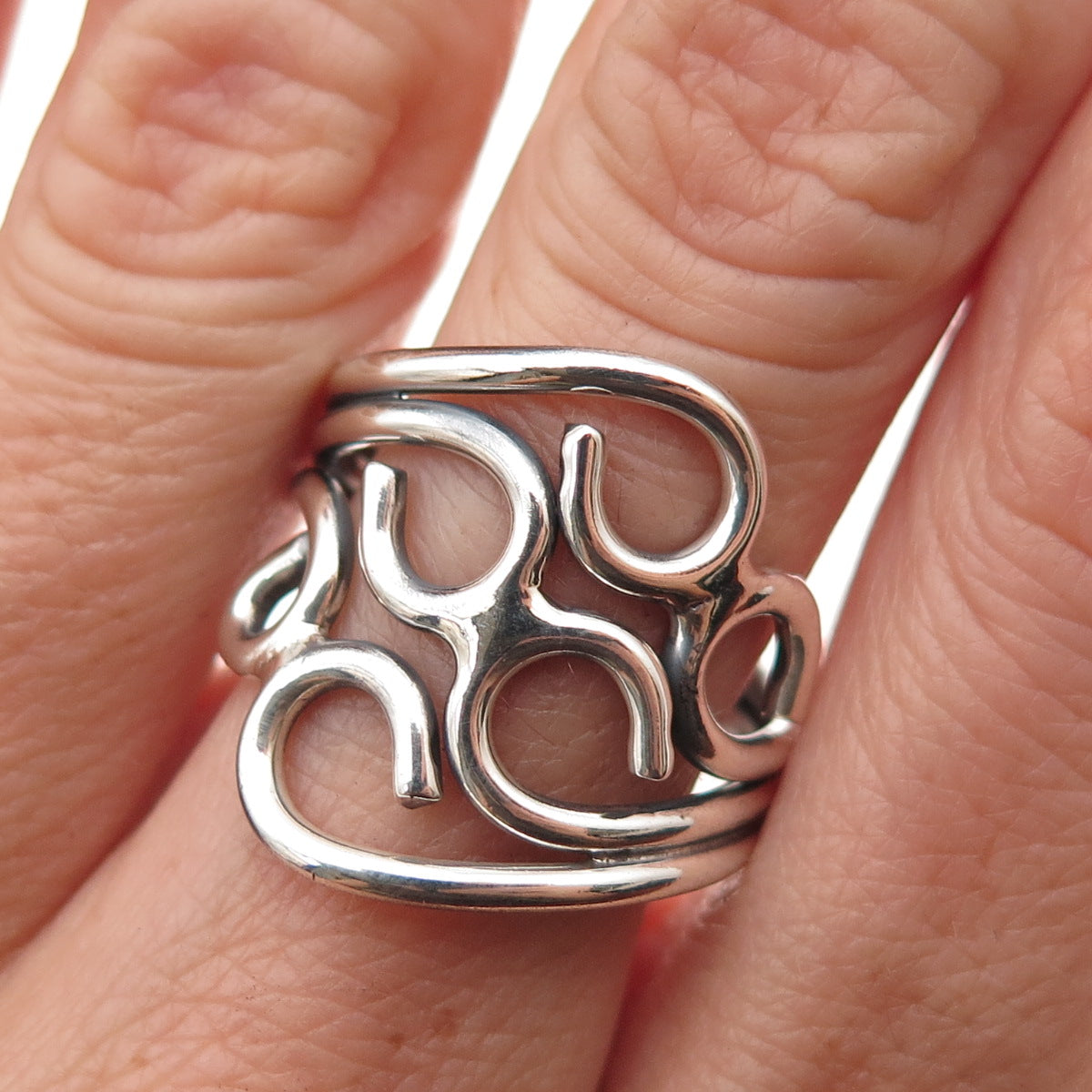 925 Sterling Silver Vintage Modernist Swirl Oxidized Ring Size 8