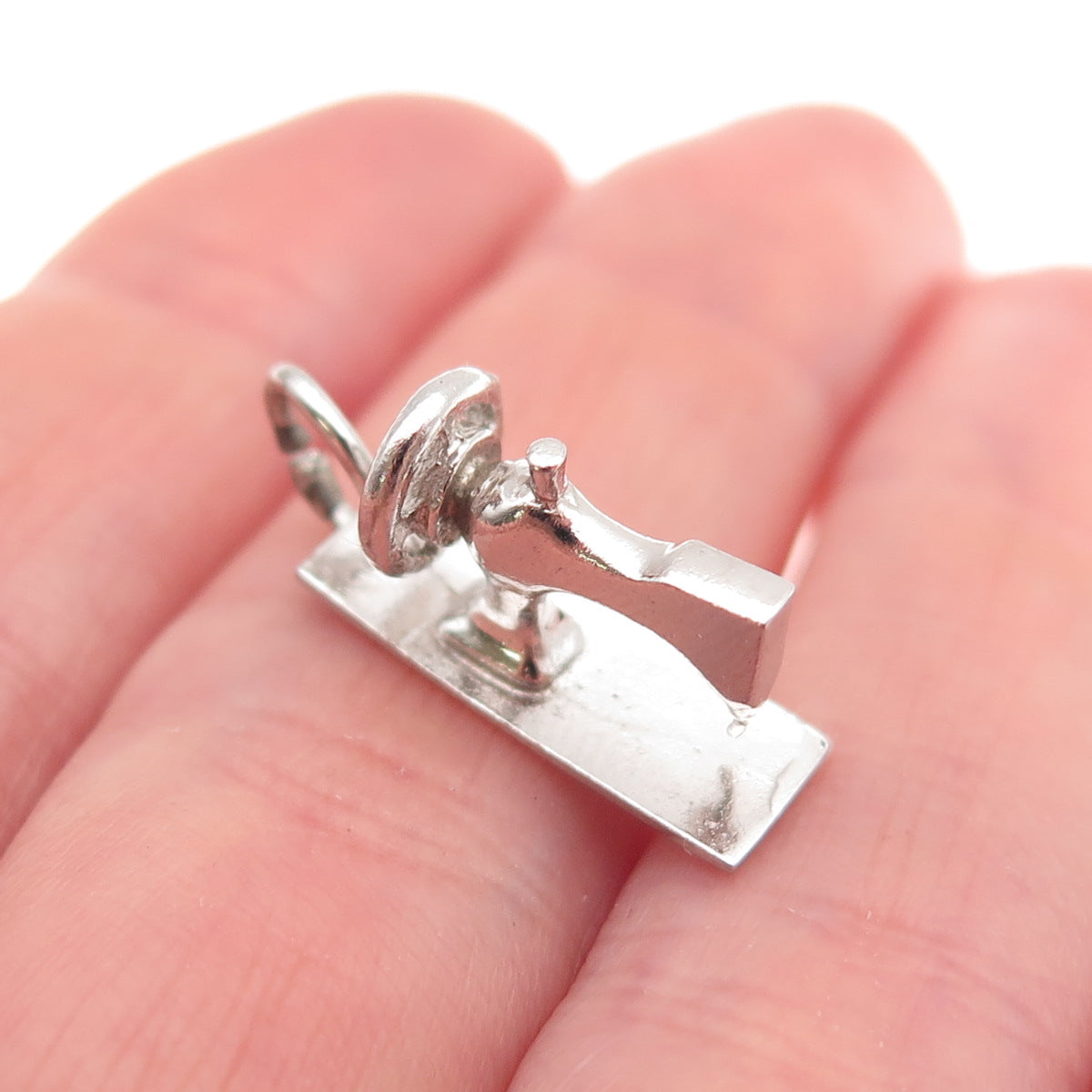 925 Sterling Silver Antique Art Deco Sewing Machine 3D Mini Charm Pendant