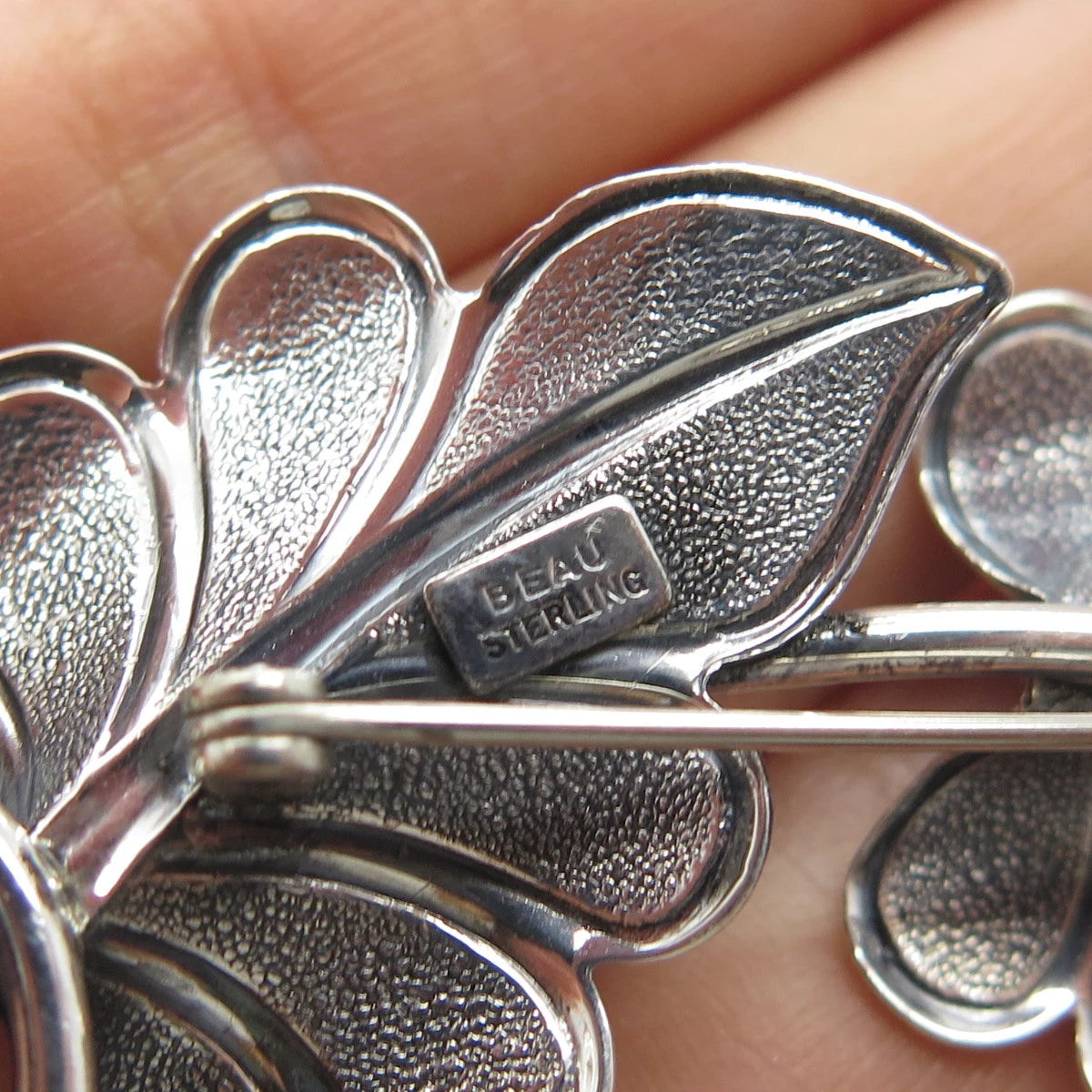 925 Sterling Silver Vintage Beau Double Leaf Large Pin Brooch