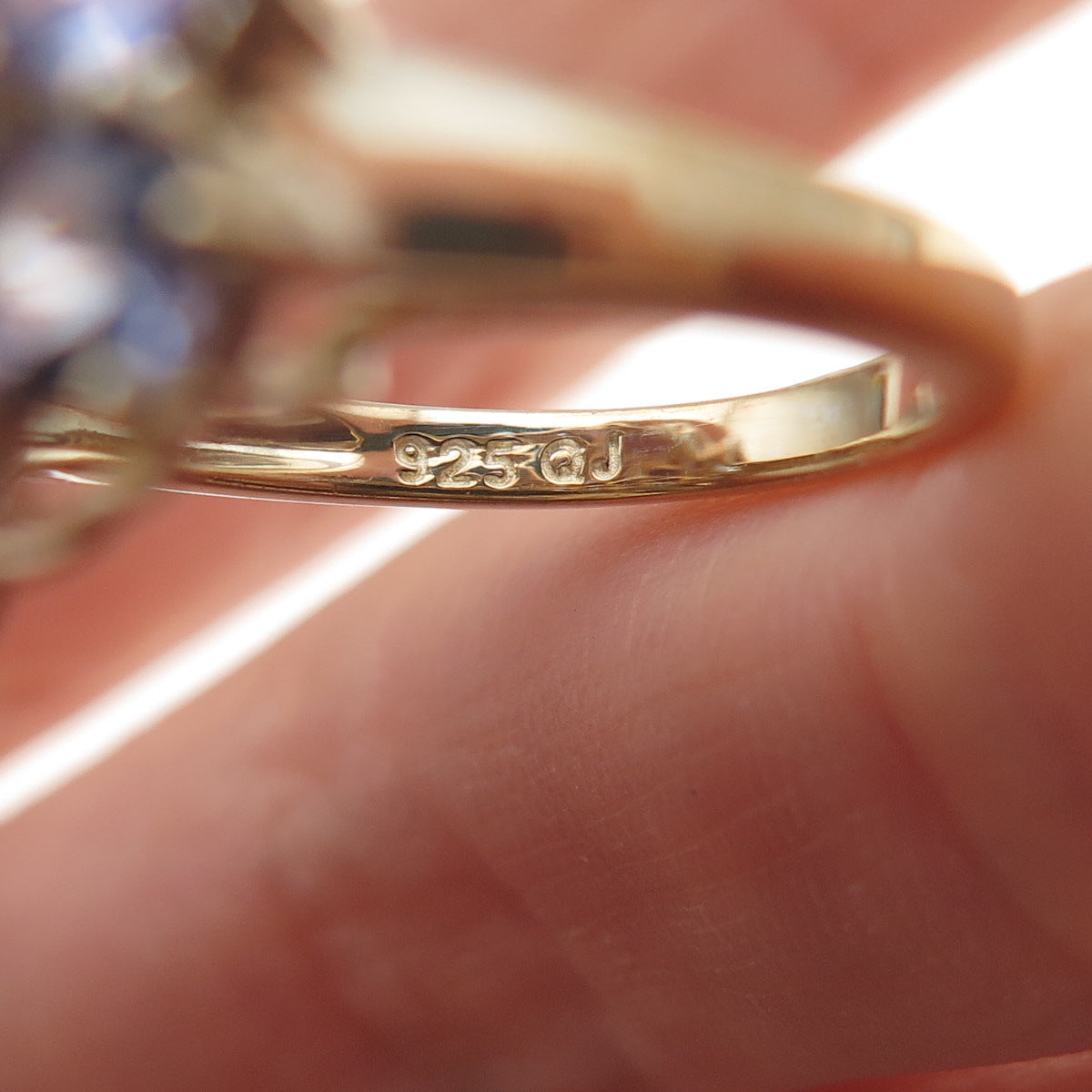 925 Sterling Silver Gold Plated Real Tanzanite & White Topaz Ring Size 8