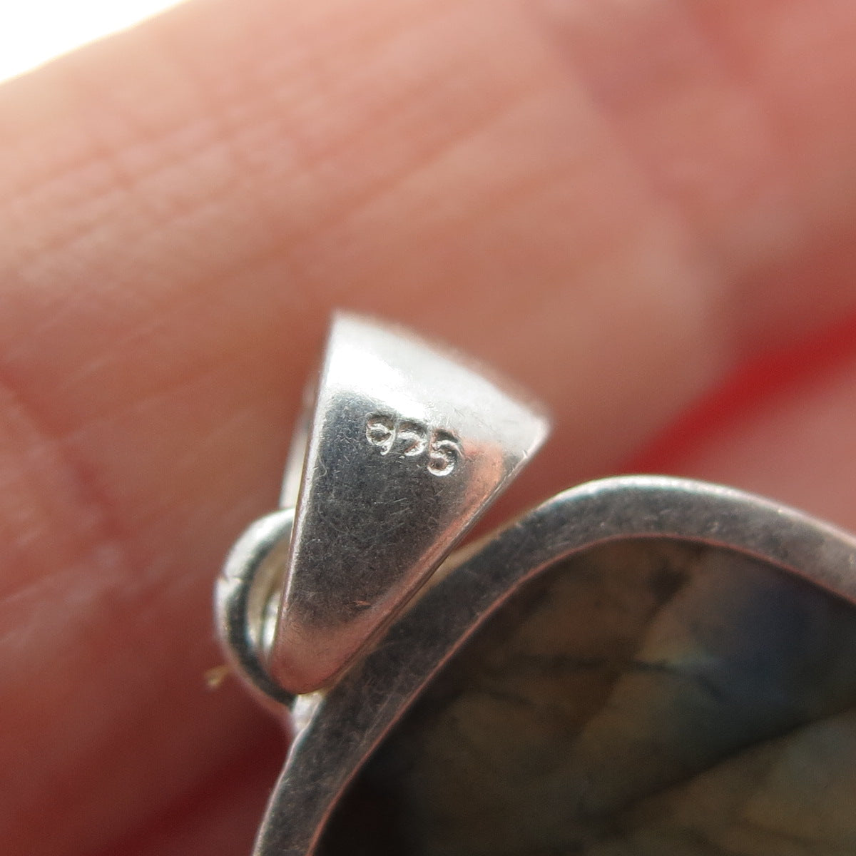 925 Sterling Silver Vintage Real Labradorite Carved Flower Charm Pendant