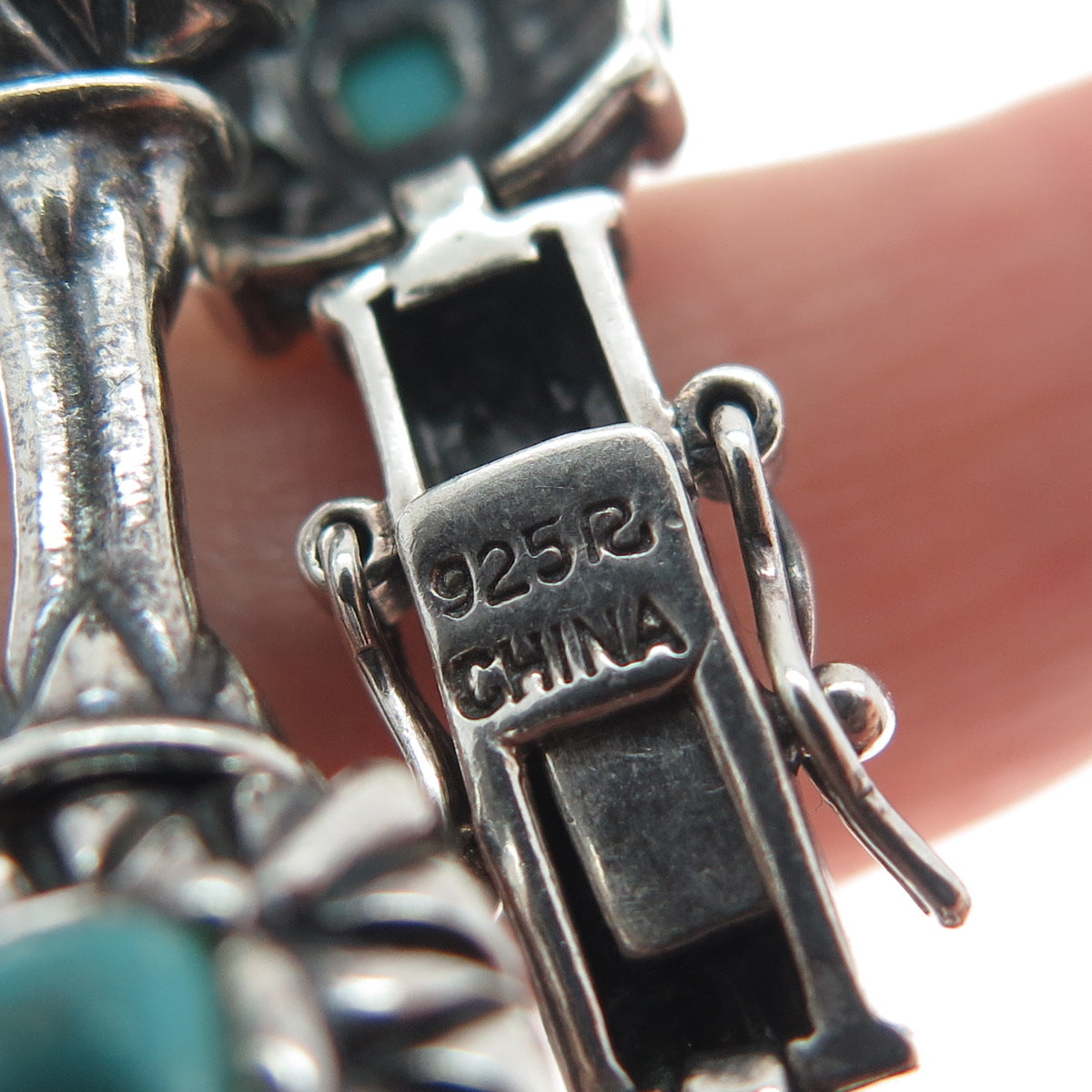 ROSS SIMONS 925 Sterling Silver Vintage Real Turquoise Station Bracelet 7.25"