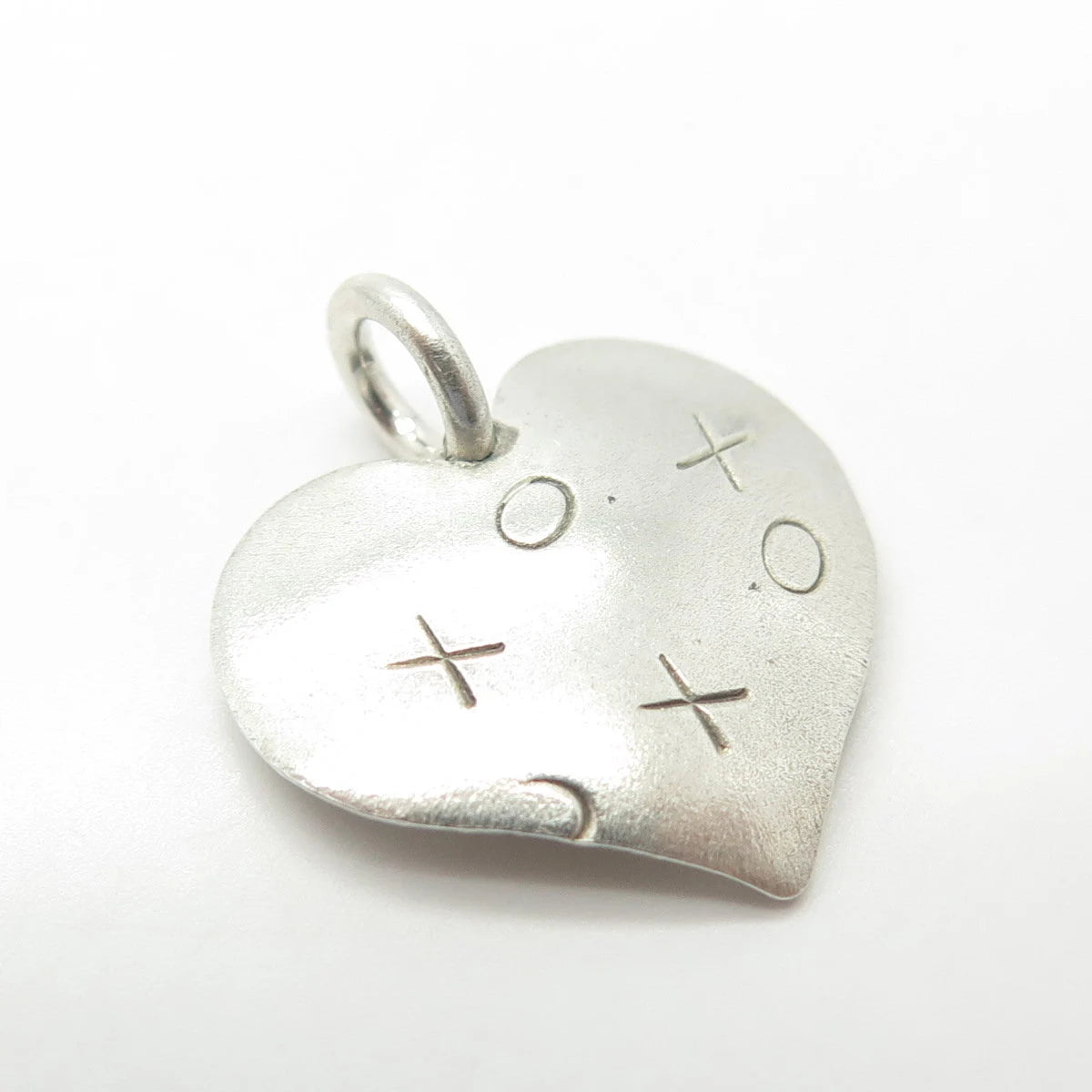 925 Sterling Silver Vintage XO - Kiss & Hug Heart Pendant