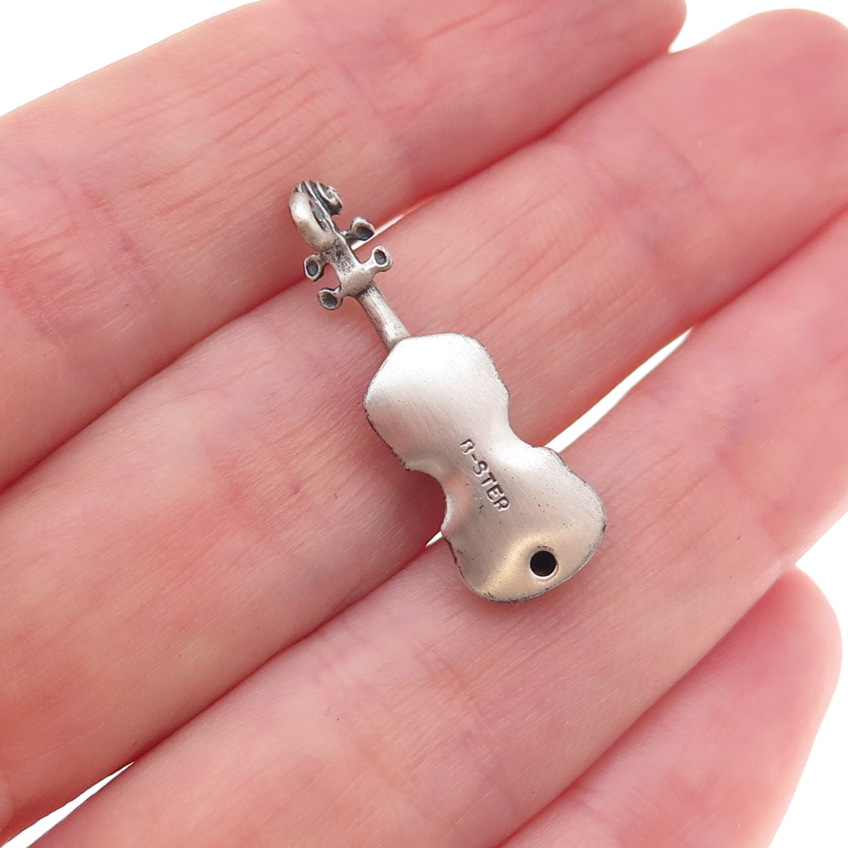 Beau 925 Sterling Silver Vintage Violin Oxidized 3D Charm Pendant