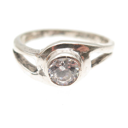 925 Sterling Silver Vintage Round-Cut C Z Modernist Ring Size 6.25