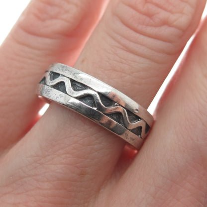 925 Sterling Silver Vintage Zig Zag All Around Oxidized Band Ring Size 9