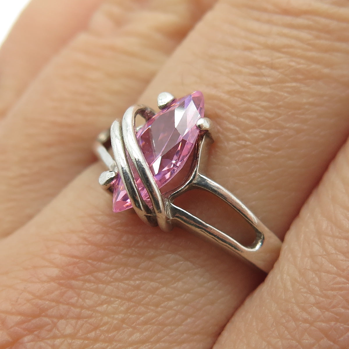 SHUBE 925 Sterling Silver Vintage Marquise-Cut Pink C Z Ring Size 9