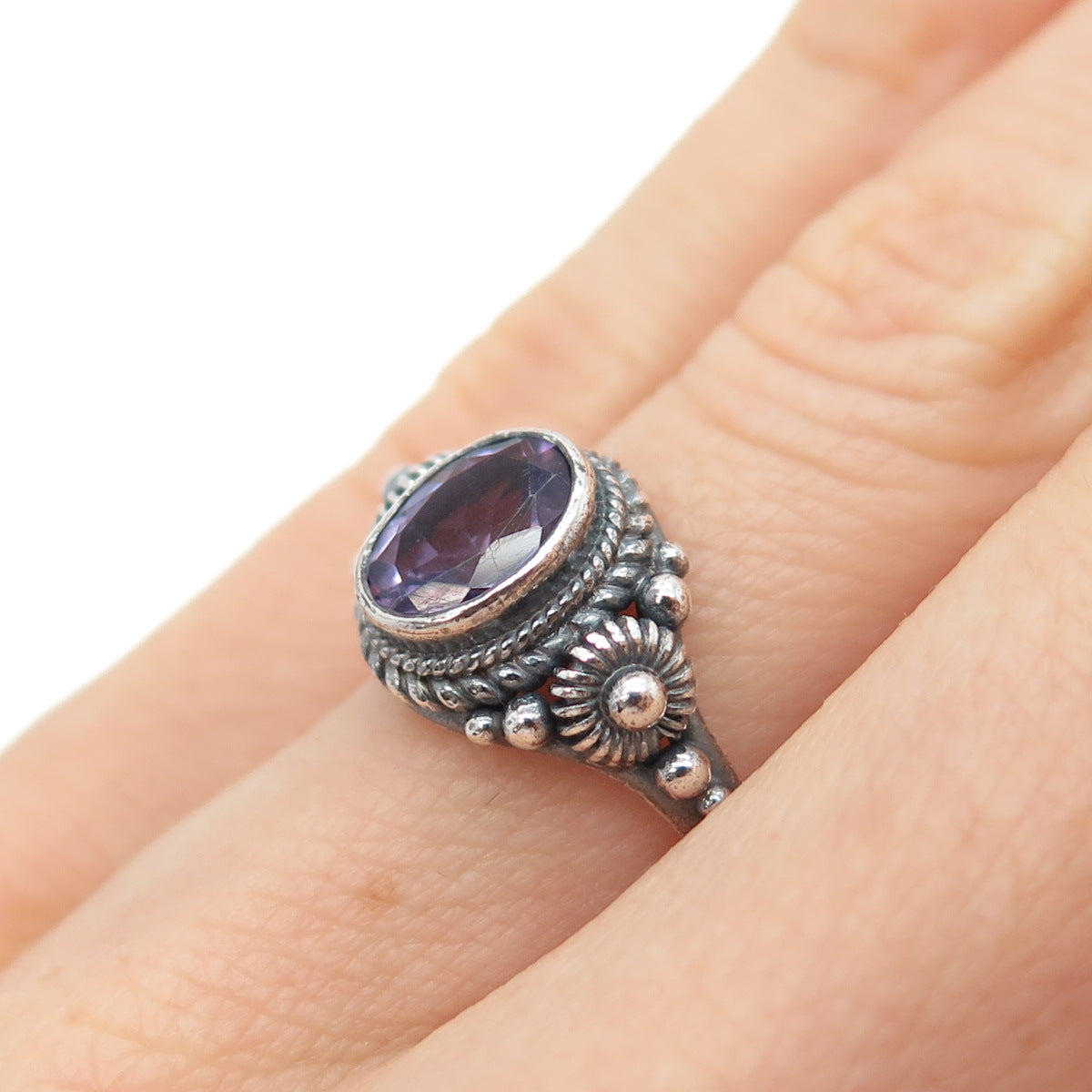 925 Sterling Silver Vintage Real Amethyst Cannetille Oxidized Ring Size 5.5