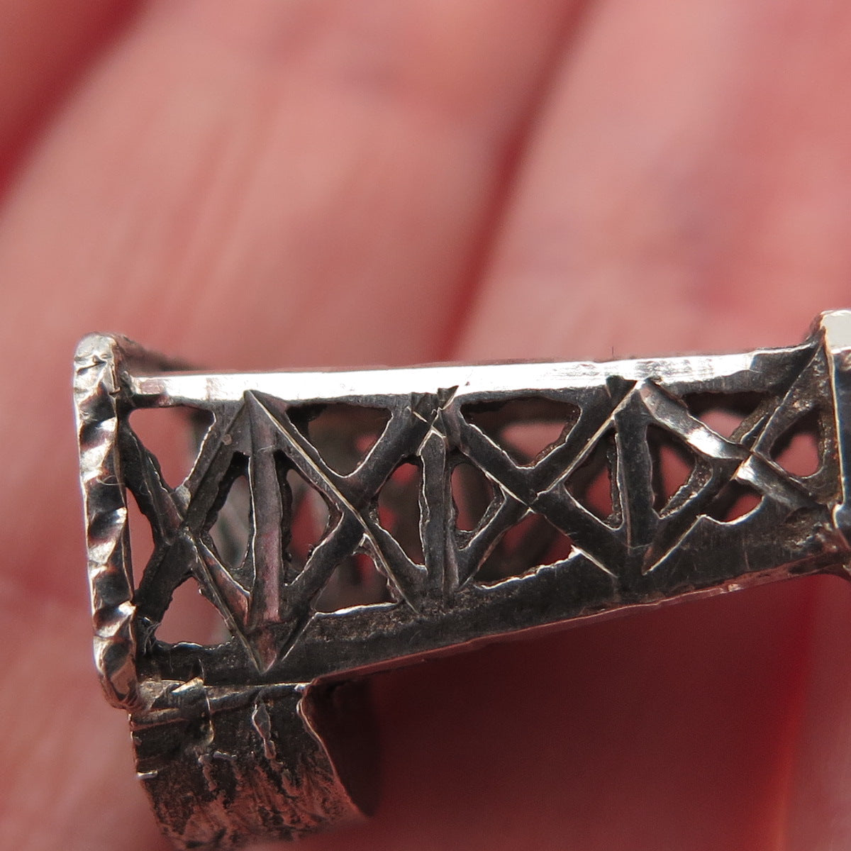 925 Sterling Silver Vintage Oil Derrick Oxidized 3D Charm Pendant