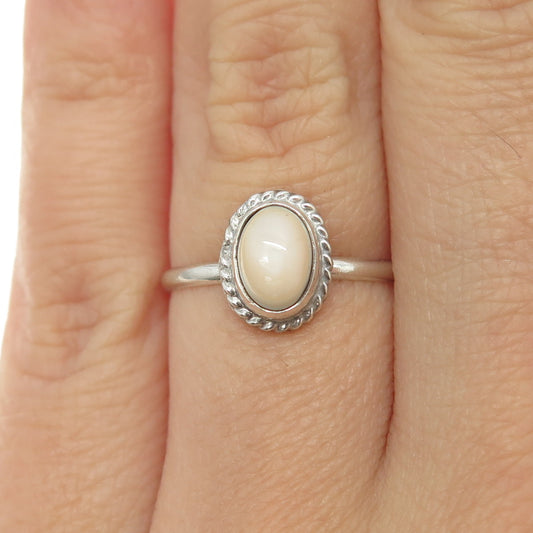 925 Sterling Silver Vintage Real Mother-of-Pearl Ring Size 6