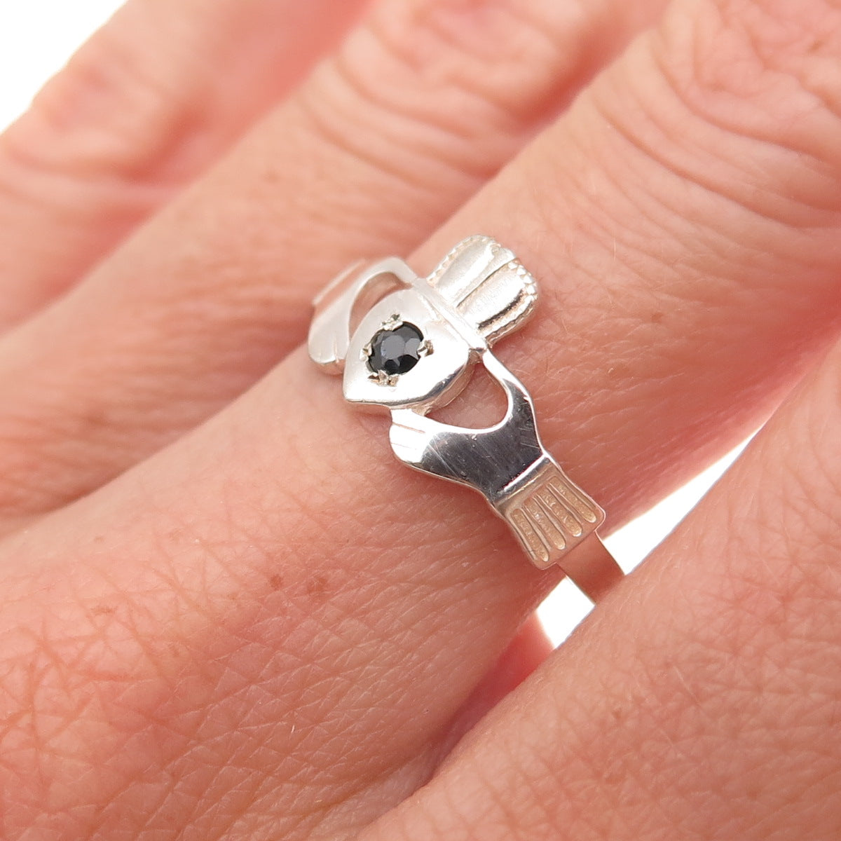 925 Sterling Silver Vintage Real Sapphire Irish Claddagh Ring Size 8.25