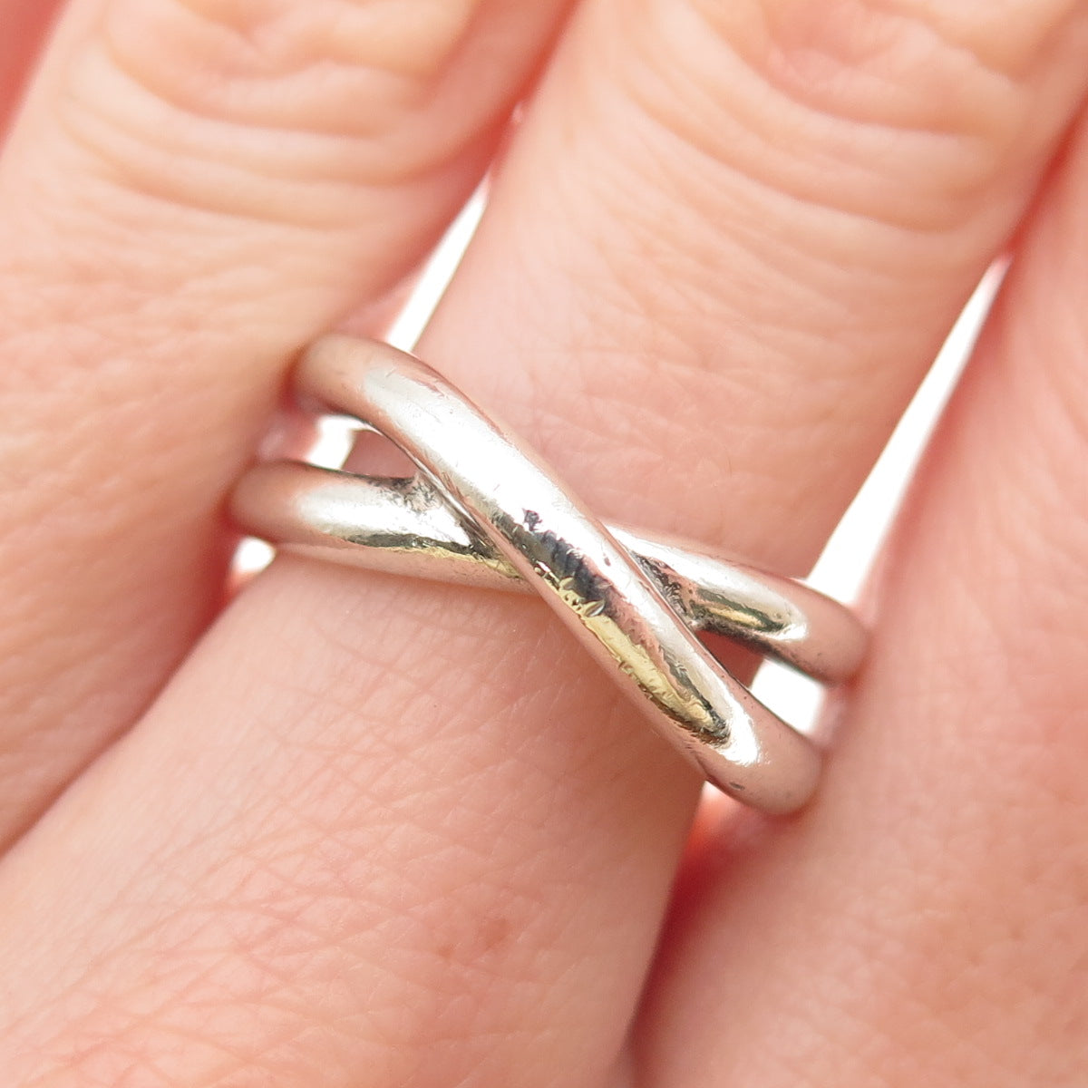 Tiffany & Co. 925 Sterling Silver Vintage Crisscross Ring Size 6.5