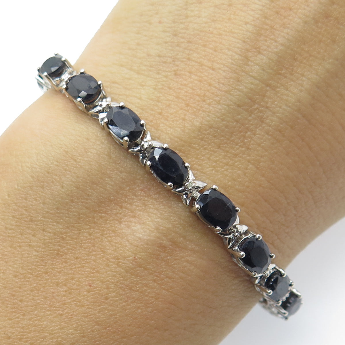 HN HENG NGAI 925 Sterling Silver Real Diamond Accent & Sapphire Bracelet 7.5"