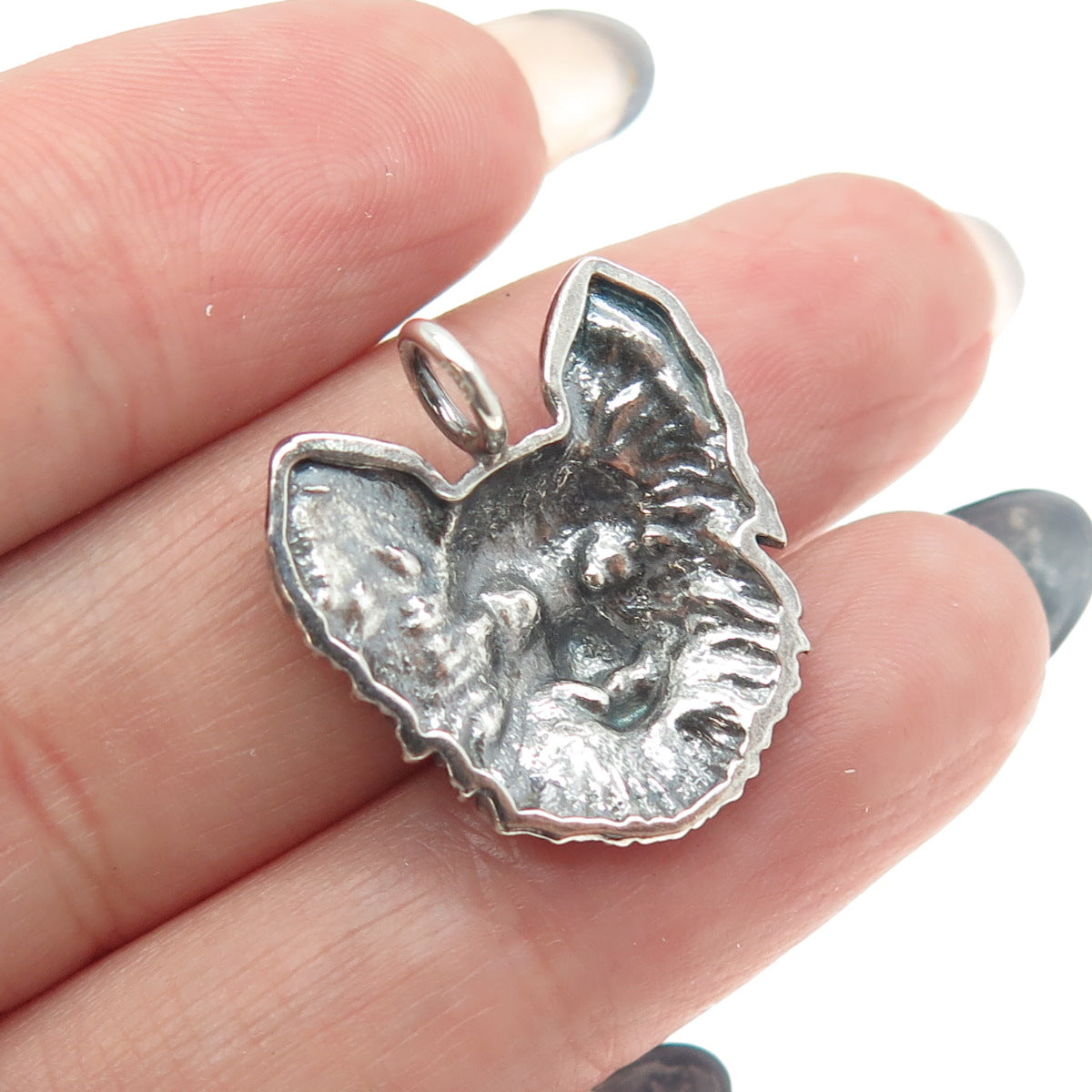 925 Sterling Silver Vintage Pomeranian Dog Oxidized Charm Pendant