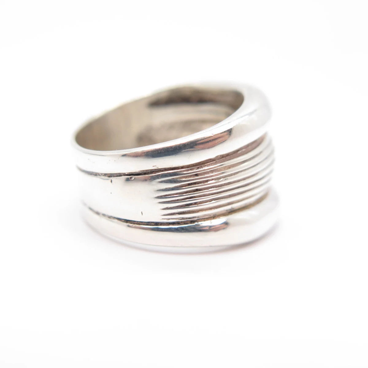 925 Sterling Silver Vintage Concave Striped Ring Size 7.25