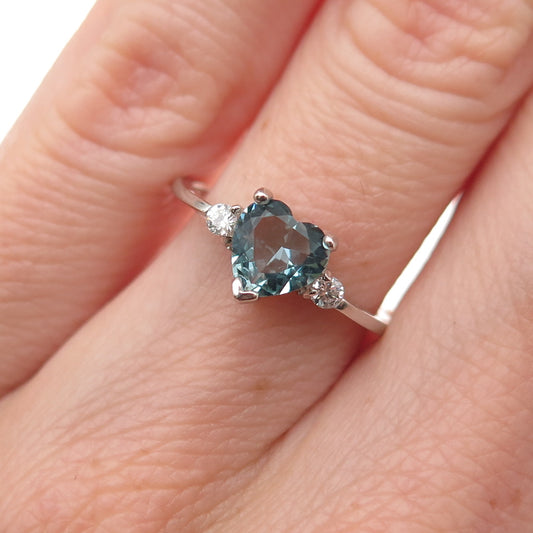 925 Sterling Silver Vintage Blue & White C Z Heart Ring Size 4.75