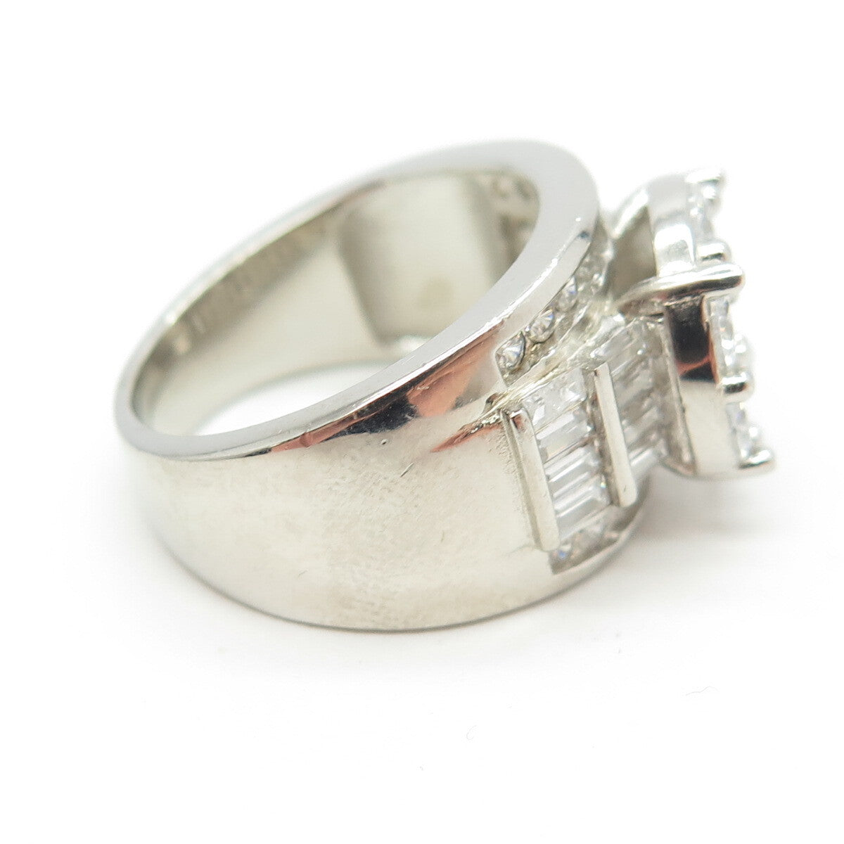 925 Sterling Silver Multi-C Z Ring Size 8.25