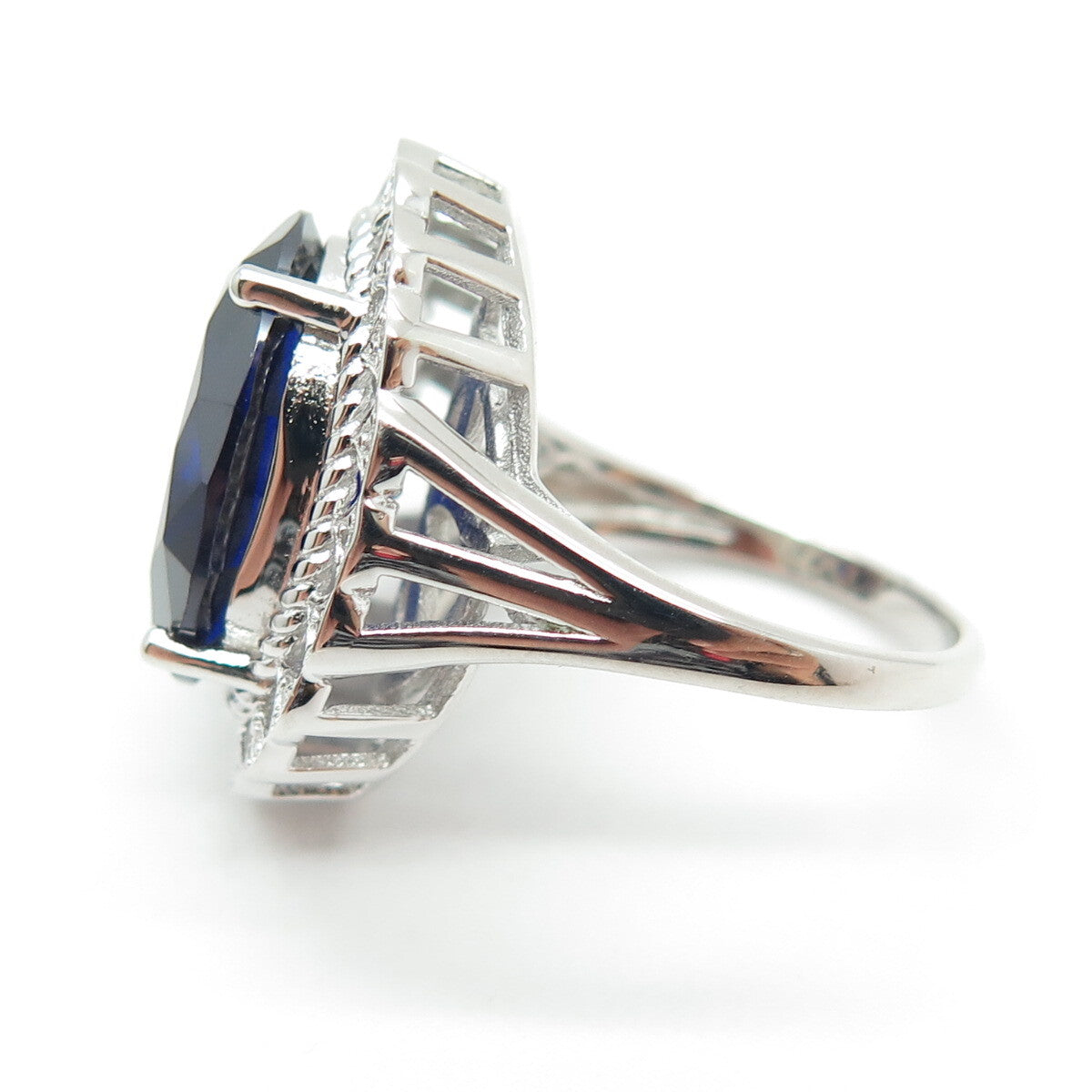 DSMK 925 Sterling Silver Oval-Cut Nano Sapphire & C Z Ring Size 7.25