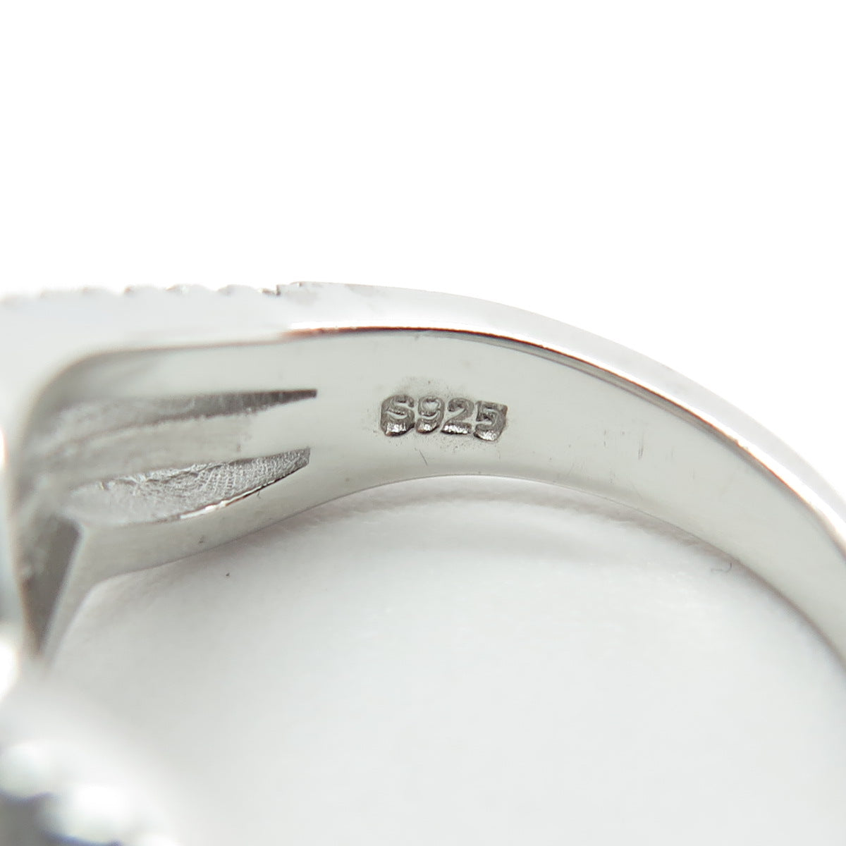 925 Sterling Silver Pave C Z Wavy Ring Size 6.25