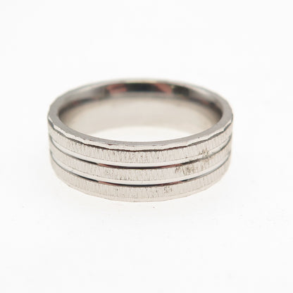 925 Sterling Silver Lined Band Ring Size 5.25