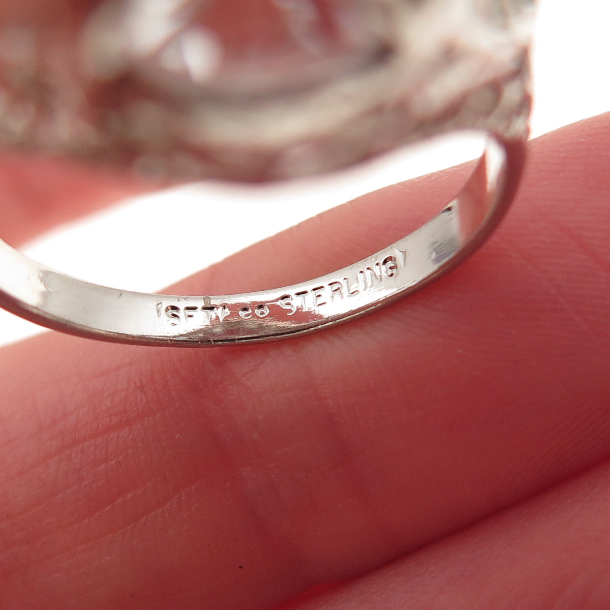 Seta 925 Sterling Silver Vintage Oval-Cut C Z Engagement Ring Size 8.25