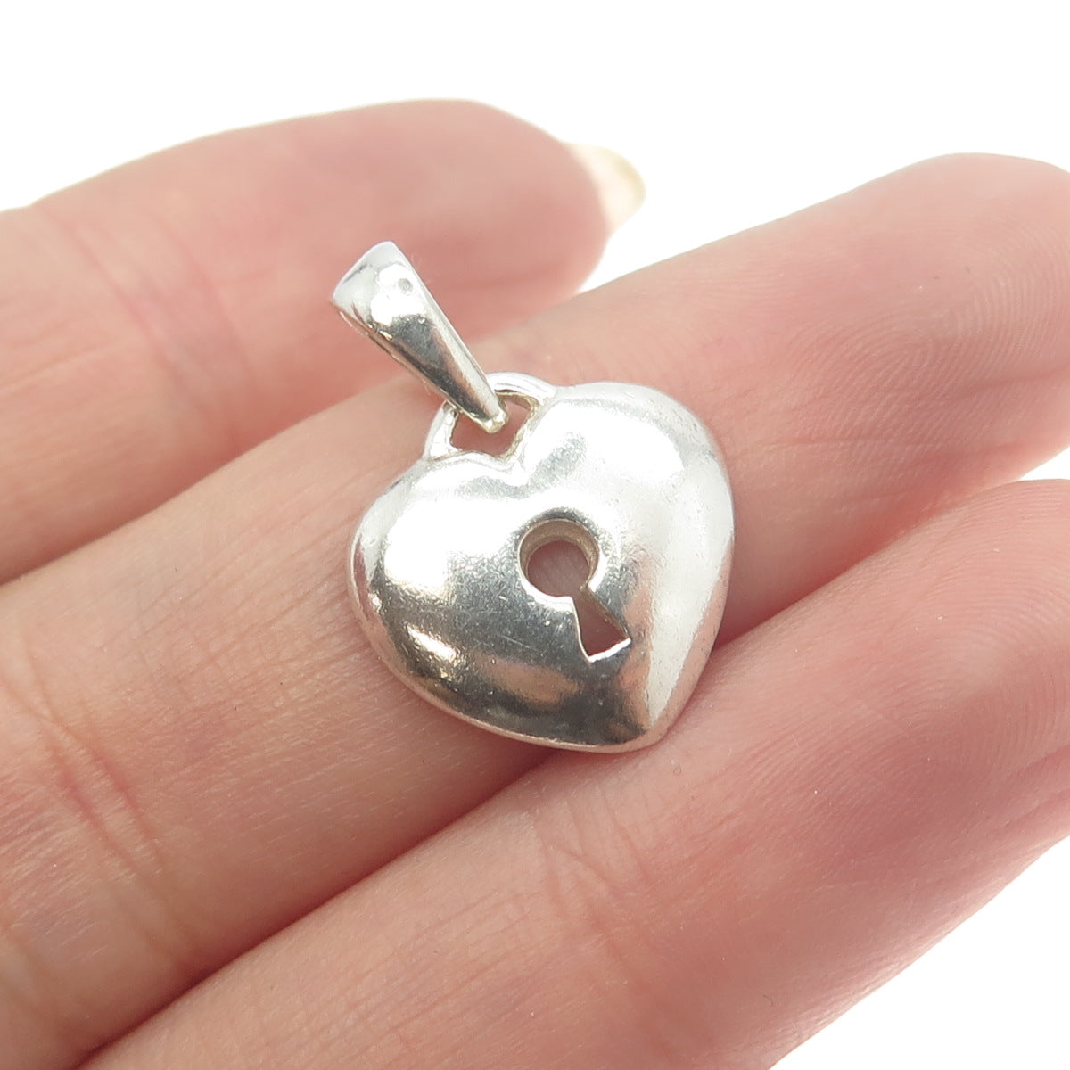 925 Sterling Silver Vintage Heart Lock Pendant