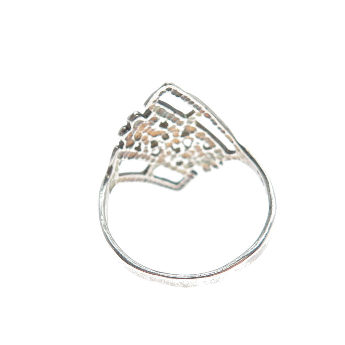 925 Sterling Silver Vintage Diamond-Cut Flower Oxidized Ring Size 6.75