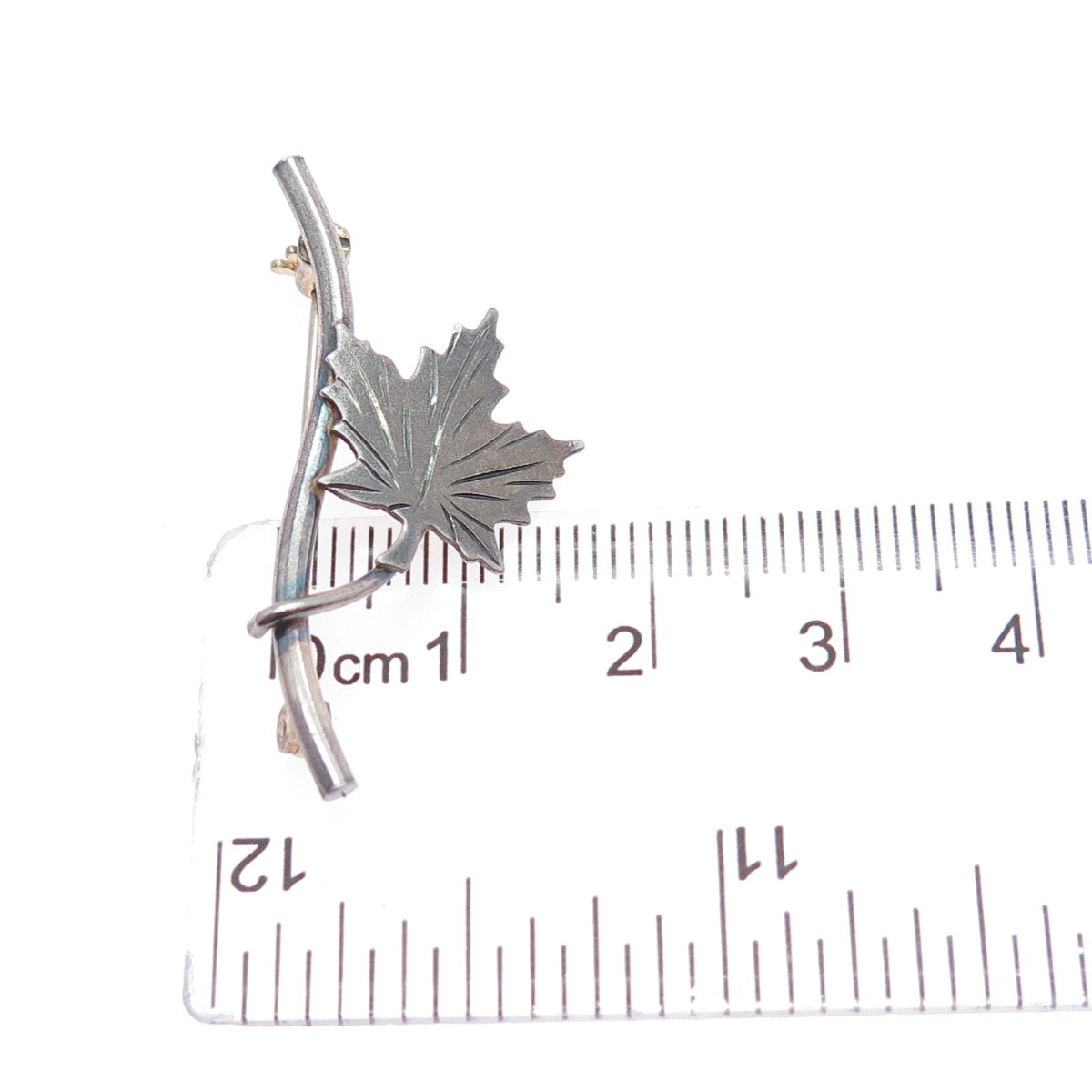 BOND BOYD 925 Sterling Silver Vintage Grape Leaf Pin Brooch