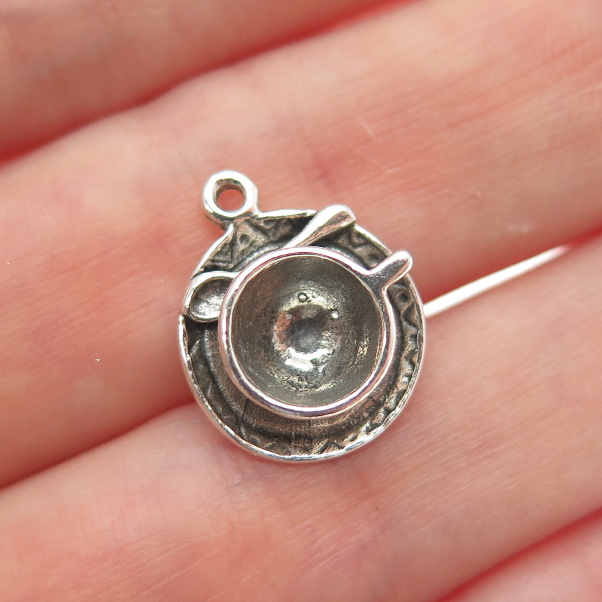AUNTIE'S TREASURES Sterling Silver Vintage Tea Set Minimalist 3D Charm Pendant