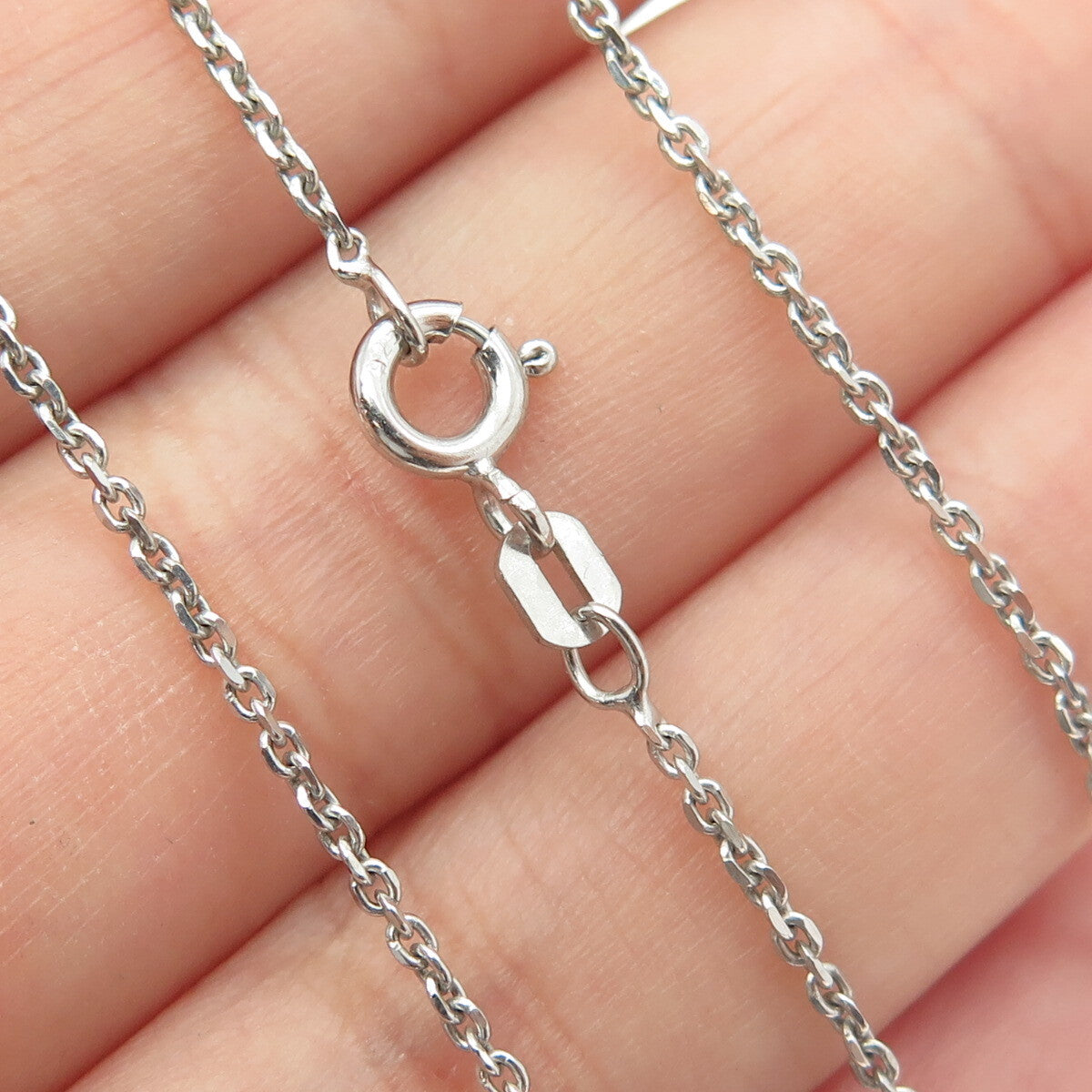 925 Sterling Silver Round-Cut C Z Graduated Drop Cable Chain Necklace 16"