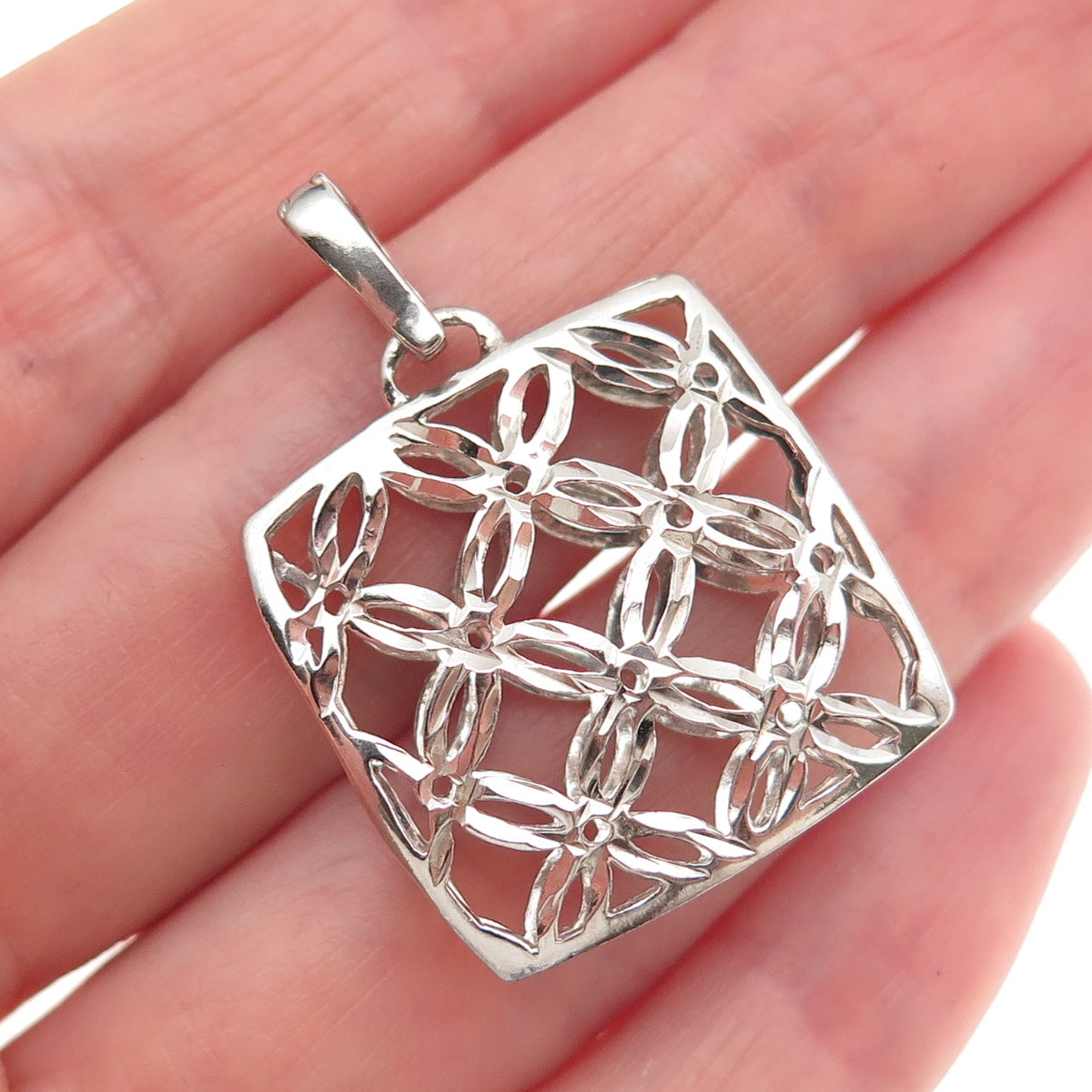 Michael Anthony 925 Sterling Silver Vintage Italy Floral Charm Pendant