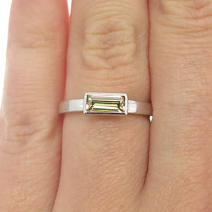 925 Sterling Silver Baguette-Cut Shaped Green C Z Ring Size 5.75